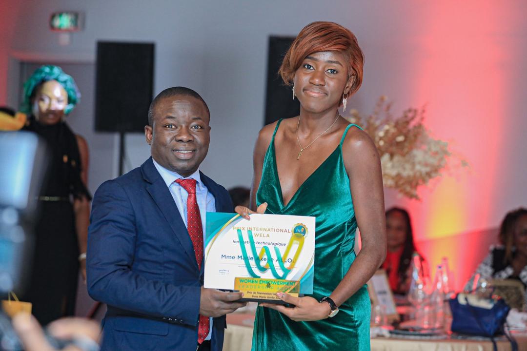 Lauréate du Prix WELA 12